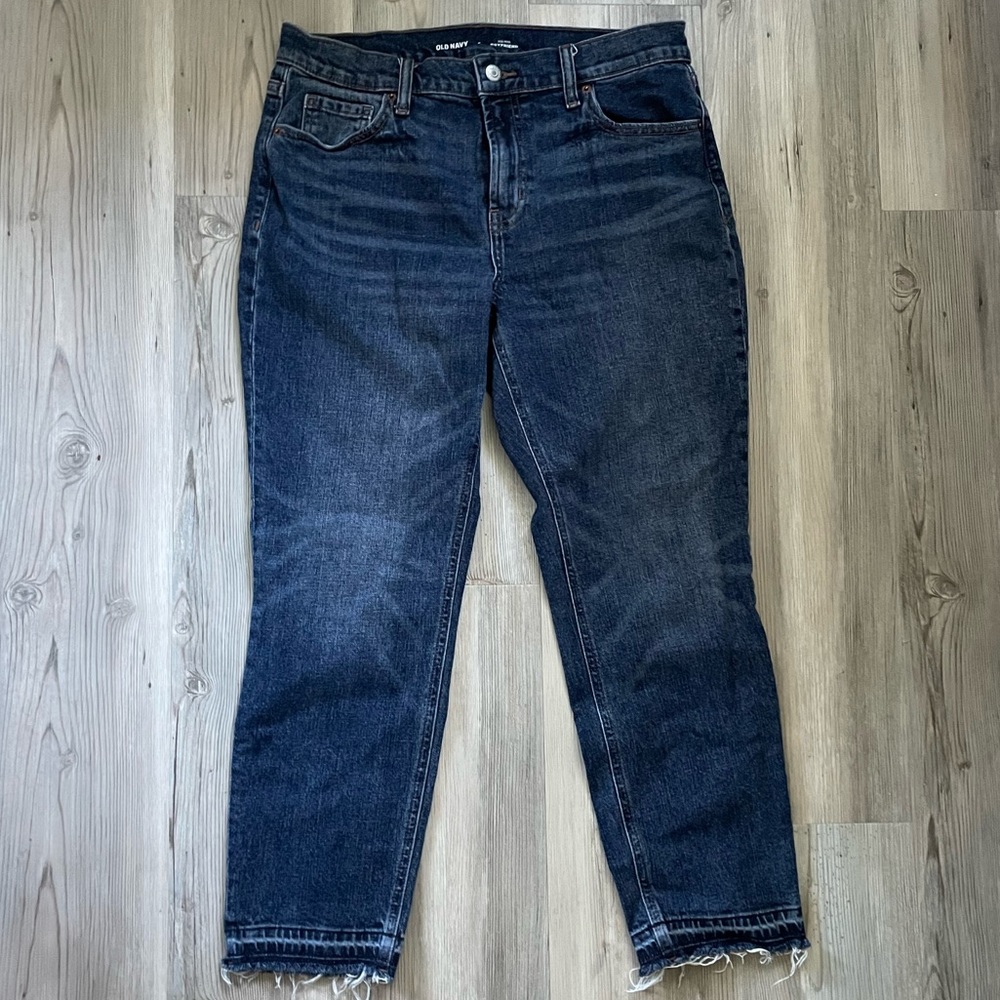 Mid Rise Boyfriend Jeans